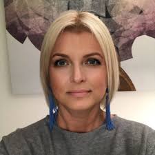 Wenn alles anders ist wie zuvor! Statt zur traditionellen Wiesn wurde  dieses Jahr zum Alpenherz Dinner in das Käfer Restaurant geladen. Auf  Abstand aber trotzdem im Dirndl und mit toller Deko hatten… |