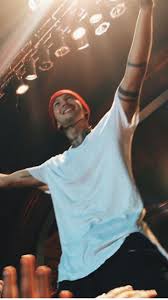 Pin By Flute Loops On Awww Twenty One Pilots Twenty One Pilots Wallpaper One Pilots Twenty One Pilots