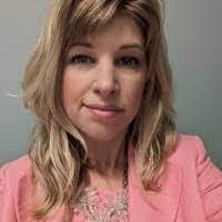 Julie Pinnix's Instagram, Twitter & Facebook