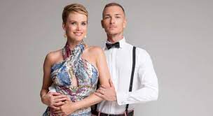 Also includes the partner and competition history. Ezert Olyan Ismeros Suti Andras Az Exatlon Hungary 3 Evadaban Hirnavigator