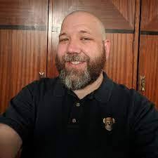 Jamie Manuel's Instagram, Twitter & Facebook