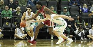 Payton pritchard is an american basketball player from west linn, oregon who plays as a point guard for the oregon ducks basketball team. Payton Pritchard Becoming A Crafty Thief On Defense