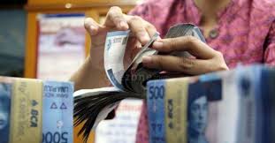 Kumpulan meme lucu gambar uang banyak, foto uang tumpukan banyak, gambar uang bergerak, duit rupiah banyak banget, photo uang gokil online. Hingga Juni Jumlah Uang Beredar Capai 5 911 2 Triliun