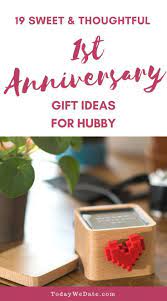 Looking for an unexpected anniversary gift that he's sure to love? 19 Anniversary Gifts That Are Just As Good As Your First Year Of Mar 1st Anniversary Gifts For Him First Wedding Anniversary Gift Anniversary Gifts For Husband