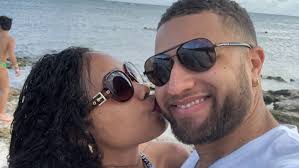 Kristie & Brandon Brawley (@kristieandbrandonbrawley) • Instagram photos  and videos