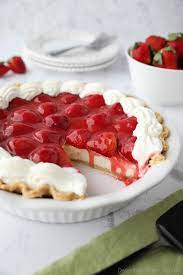 Strawberry Cream Pie | Dessert Now Dinner Later