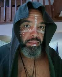 Felt beautiful, won't delete later. A little over a month ago I put color  in my hair for the first time in my life. It symbolized an uncomfortable  step for me in