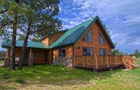 Determining which of those options will work best depends on other colors on your home's exterior, the landscape around your house, and of course the colors on your neighbor's homes. Brown House With Green Roof And Cedar Deck Natural Brown Wood Siding For Home Simple Modern House Gr Brown House Exterior House Exterior Brick Exterior House