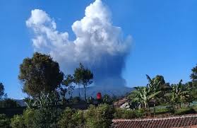 We did not find results for: Gunung Tangkuban Perahu Meletus Act Terjunkan Relawan Rescue Menara62