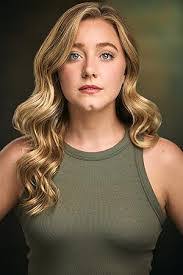 Tara Hatfield's Instagram, Twitter & Facebook