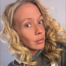 After recommendations for a local dog groomer please!