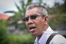 Masyarakat terpaksa membeli air bersih dari pasar ataupun menumpang di saudara. Krisis Air Jangan Kompaun Tapi Hukum Penjara