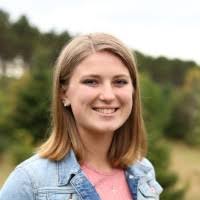 Allison Lindquist's Instagram, Twitter & Facebook