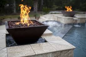 Universally designed to fit and protect an array of standard square or rectangular fire pits, fire pit bowls, and fire pit tables. The 1 Gas Fire Pit Store 100s Of Gas Fire Pits On Sale