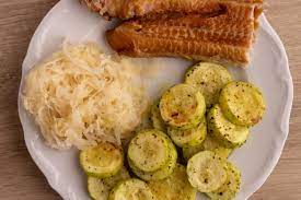 Season with salt, pepper, and red pepper flakes. How To Store Zucchini To Keep It Fresh Can It Go Bad