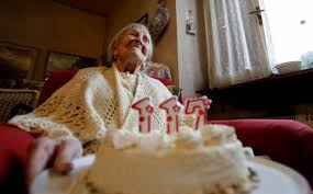 Emma martina luigia morano (born 29 november 1899) is an italian supercentenarian who, at the age of 116 years is the world's oldest living person and the last verified living person to have been born in the 1800's. Emma Martina Luigia Morano Chicago Tribune Italy Person