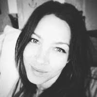 Natasha Stein's Instagram, Twitter & Facebook