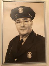 My grandfather/parents arrived in the US from Quebec, Canada, to New London 