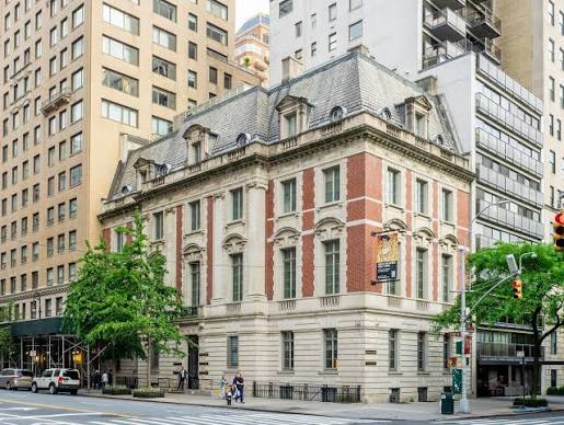 Exterior view of Neue Galerie New York