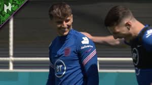 Declan rice believes that mason mount will only go from strength to strength under frank lampard at chelsea fc. Video Mason Mount And Declan Rice Joke In Training Ahead Of Vital Euro 2020 Clash Chelsea News