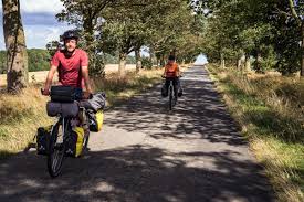 Maybe you would like to learn more about one of these? Test Les Velos De Voyage Riverside Touring Decathlon