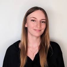 Hillary Rowe's Instagram, Twitter & Facebook