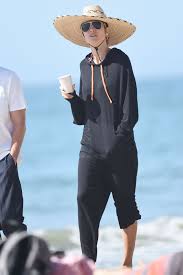 That is why to appear always beautiful has been something that demanded to every models and. Heidi Klum Style Clothes Outfits And Fashion Page 2 Of 51 Celebmafia