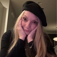 Sharon Ordonez's Instagram, Twitter & Facebook