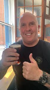 The Good Fellow George, Canning Cirus. Enjoying a Vacation Brewery  Gingerbread Stout.