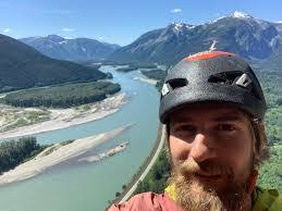 Sean Merrell's Instagram, Twitter & Facebook