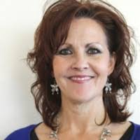 Christina Sutherland's Instagram, Twitter & Facebook