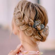 Braiding pulls hair taut so they will be braids are also an attractive style that protects hair. Wedding Hairstyles 6 Stunning Braid Hairstyles For The Brides To Be Pinkvilla