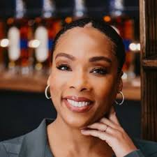 Fawn Weaver (@fawn.weaver) • Instagram photos and videos