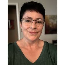 Sarah Kozal's Instagram, Twitter & Facebook