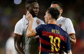 Lionel messi reveals how neymar, pochettino and his desire to win the champions league again pushed him towards psg as he says he's happy in paris despite 'hard, quick and emotional' barca exit. International Barca Messi Pret A Ceder Son Numero De Maillot A