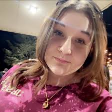 Hey yall. I'm going to my first GreyDay this year in Tampa and like. Ik the  lineup. But the night I'm going, Joey is performing. Am I the only one who  just