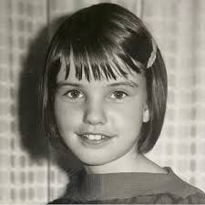 Anne Rice was the American author of the 1976 gothic novel Interview with  the Vampire, which was later adapted into a movie starring Tom Cruise and  Brad Pitt in 1994.