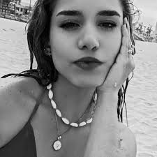 Val Guzmán (@valguzman_makeup) • Instagram photos and videos