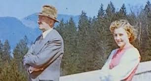 Resultado de imagen de Adolf hitler en la intimidad