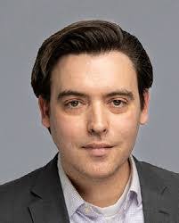 Daniel Ketter's Instagram, Twitter & Facebook