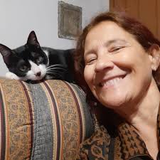 Taiany Radde Schmitt updated her profile picture.