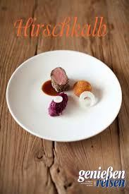 Hirschkalbsrucken Mit Palffyknodel Rotkraut Und Apfel Selleriecreme Geniessen Und Reisen Rezept Lebensmittel Essen Gourmet Rezepte Haute Cuisine