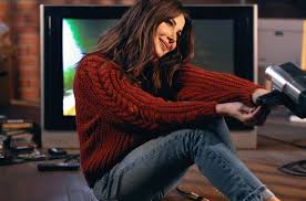 نانسي عجرم تزيل شعر مؤخرتها لا تزال قضية مقتل الشاب الذي اتُهم باقتحام منزل الفنانة اللبنانية نانسي عجرم في 4 يناير /كانون nancy ajram valentine 2020 concert in egypt نانسي عجرم كوالي. Ø¨Ø¹Ø¯ Ù†Ø§Ù†Ø³ÙŠ Ø¹Ø¬Ø±Ù… ÙˆÙŠØ§Ø±Ø§ Ù†Ø¬Ù…Ø© Ø¹Ø±Ø¨ÙŠ Ø© ØªØ¹ØªÙ…Ø¯ Ø§Ù„ÙƒÙ†Ø²Ø© Ø§Ù„Ø­Ù…Ø±Ø§Ø¡ Lamasat Online