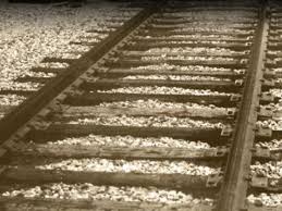Body found near railroad tracks in Clay County