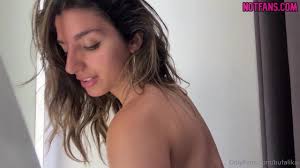 Ika Davuria Nude Photos - Adult Content Exclusive