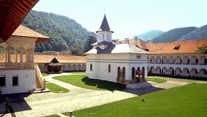 Cele Mai Frumoase Manastiri Din Romania Vii Visit Romania Romania Brasov