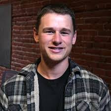 Matthew Iversen's Instagram, Twitter & Facebook