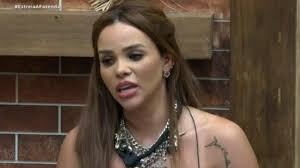 Zé Felipe preza por não expor filhos e alfineta Virginia