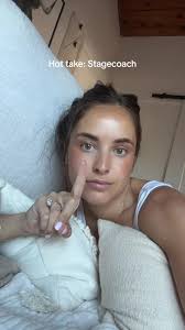 I clearly have mixed feelings 😂 #stagecoach #stagecoachfestival  #palmsprings #coachella