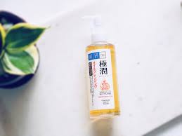 I've been keeping the hada labo. Hada Labo Gokugyun Cleansing Oil Makeup Remover Beauty Review Beauty And The Being